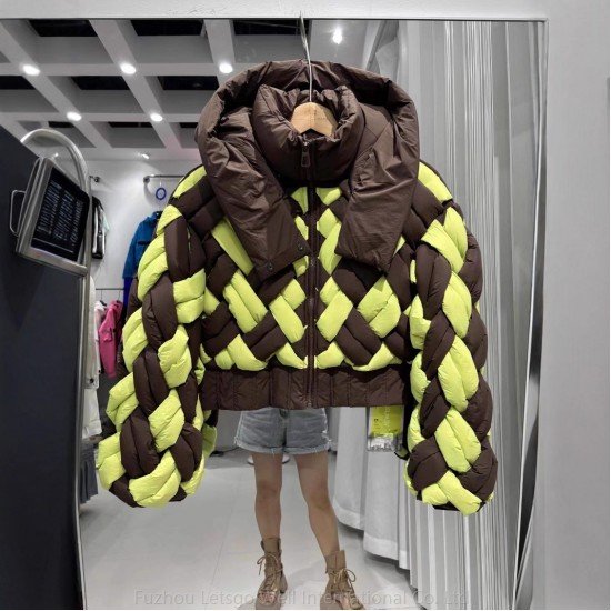 2025 new winter down jacket womens short style jacket-Low Moq Fast Delivery